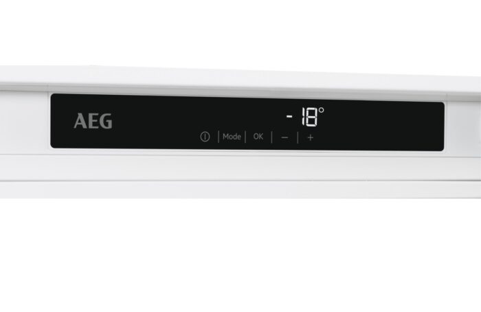 Congelador AEG integrable No Frost clase F blanco ABE818F6NS - Imagen 4